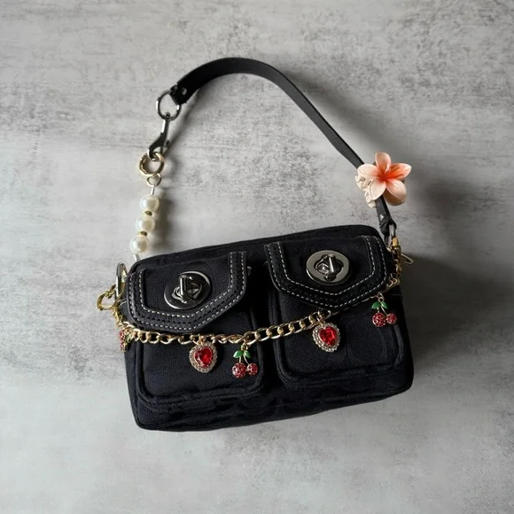 バッグ COACH Legacy Signature Mini Satchel Bag Vintage Coach Legacy Black Signature Canvas Mini Bag Double Turn